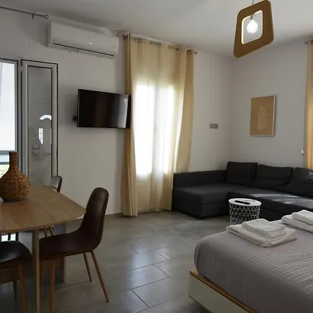 Dionysia-anezina Apartamento *