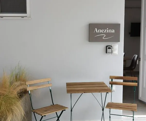 Dionysia-anezina Apartamento Tolón