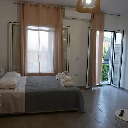 Διαμέρισμα Dionysia-anezina