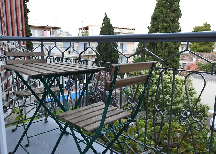 Dionysia-anezina Apartman