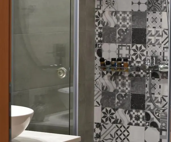 Dionysia-anezina Apartman *